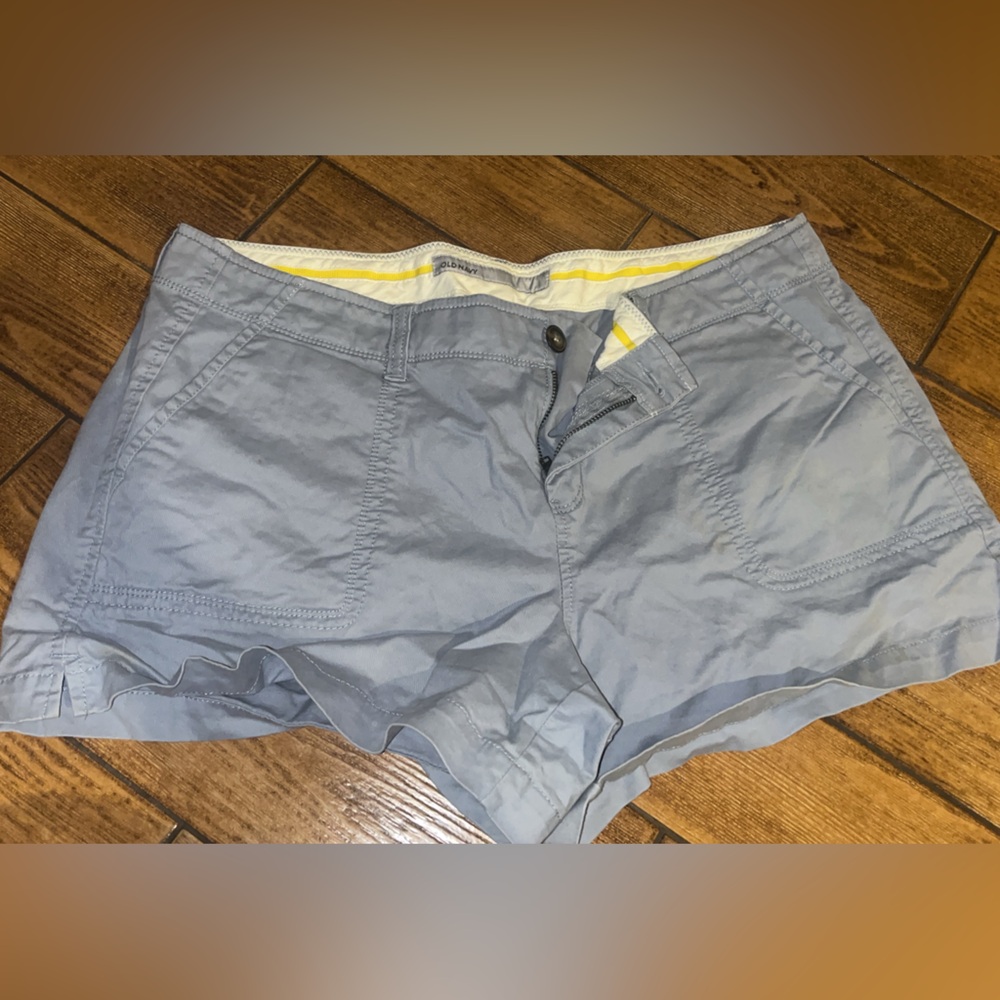 Old navy baby blue shorts